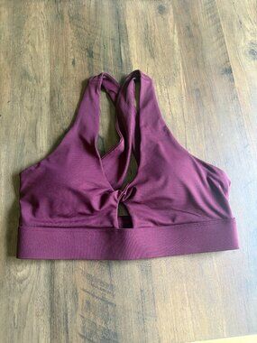 Fabletics Twist-Front Cutout Sports Bra (Burgundy)